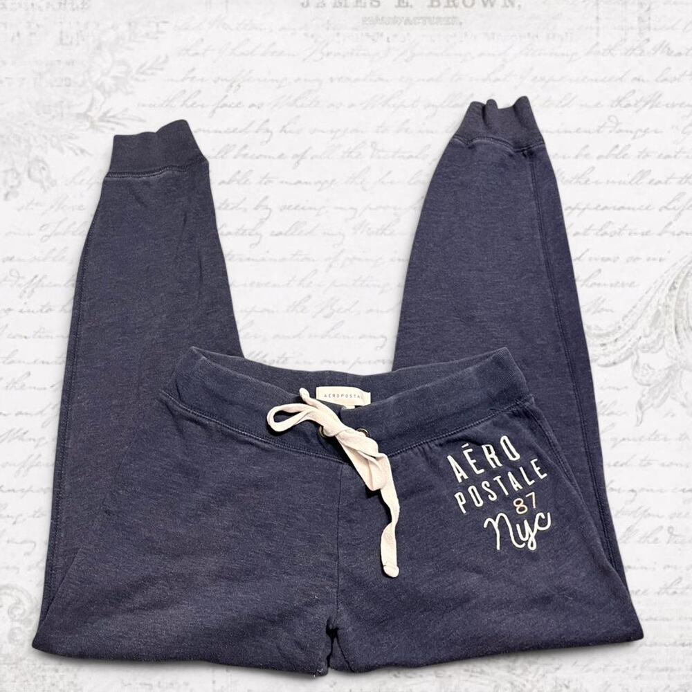 Cuffed aeropostale navy blue pants